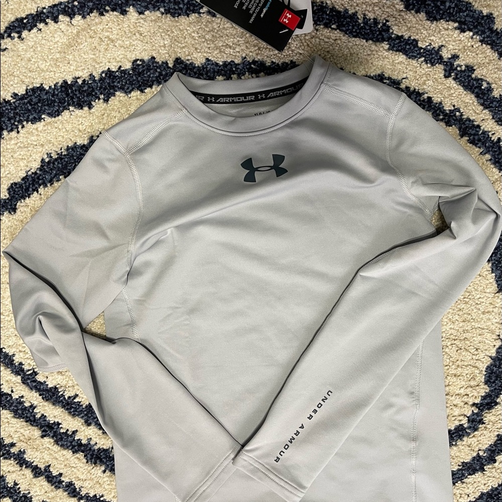 Boys Under Armour  Cool Gear shirt
